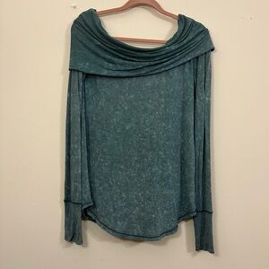 We The Free Cosmo Cowl neck long sleeve top Womens M sapphire green